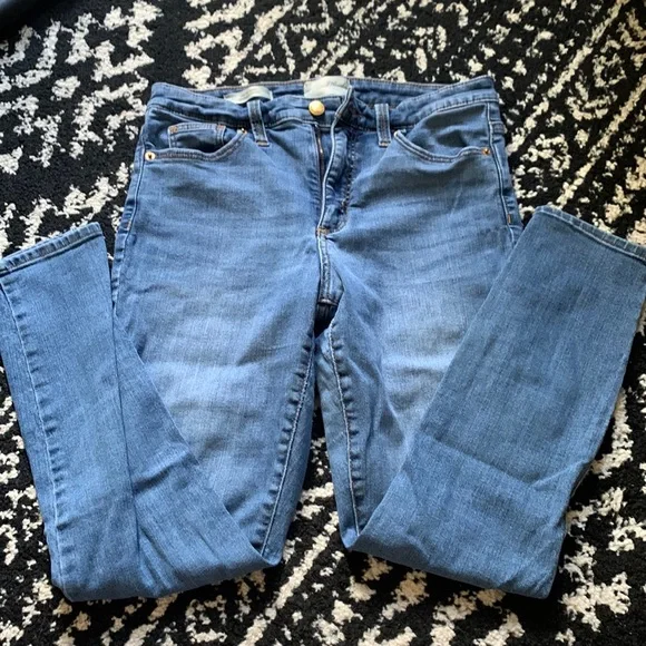 Universal Thread Womens Skinny Jeans, Size 6 - Picture 1 of 4